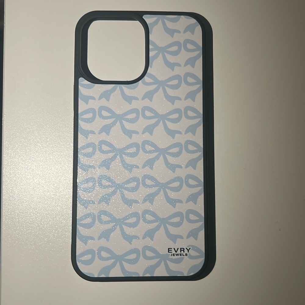 Blue bow iphone case